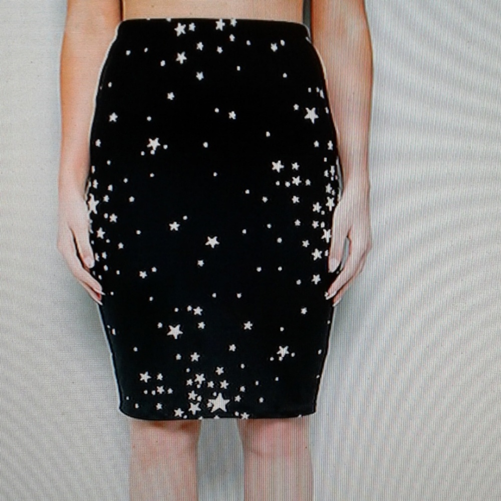 Star Pattern Pencil skirt